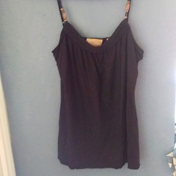 PERSONAL IDENTITY SPAGHETTI STRAP TOP HAS WOODEN BEADED DETAIL - Picture 1 of 12